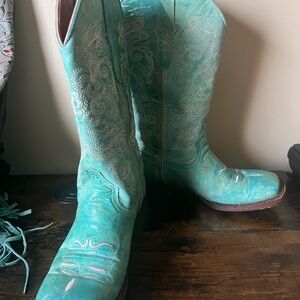 Turquoise Western Cowboy Boots